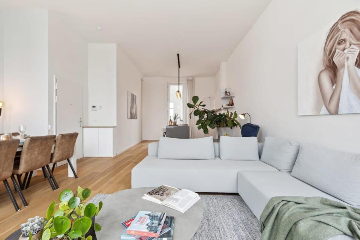 Bright Waterfront Apartment Amberes Exterior foto